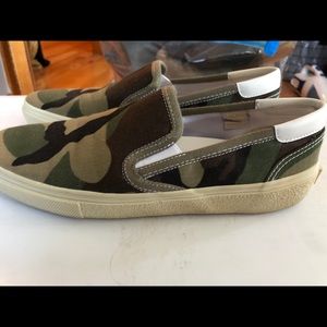 YSL camo slip on sneakers - Women’s